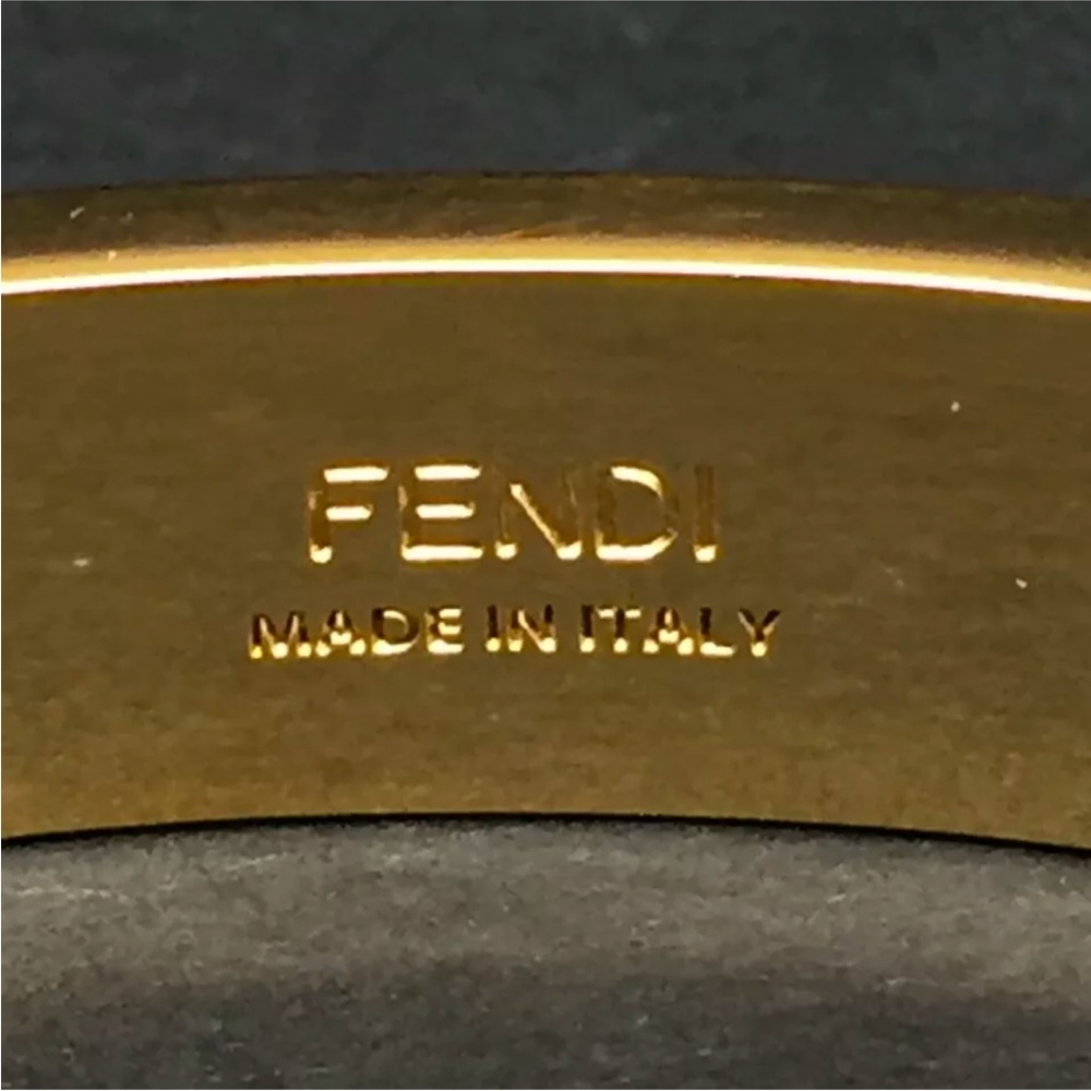 Fendi Master key Bangle - Picture 7 of 10